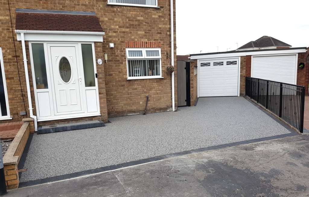 completed driveway in grey resin